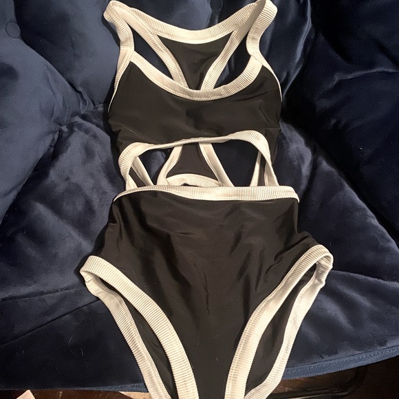 Swimsuit - Picture 1 of 3